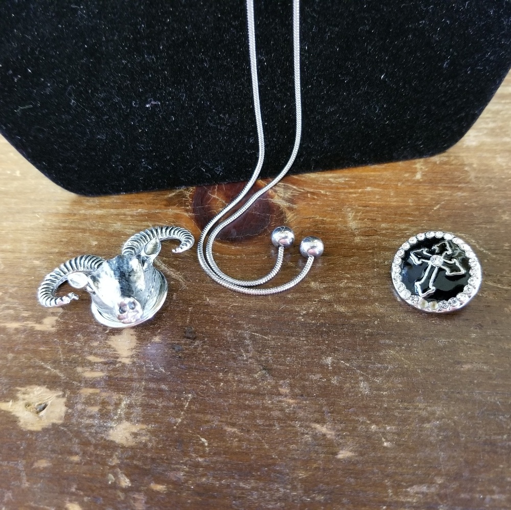 Ram & cross snap silvertone bolo interchangeable